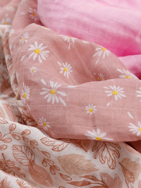 Blush & Bloom Swaddle Set